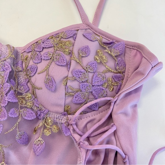 Purple/Gold Lace Up Side Cropped Floral Top - Picture 7 of 7